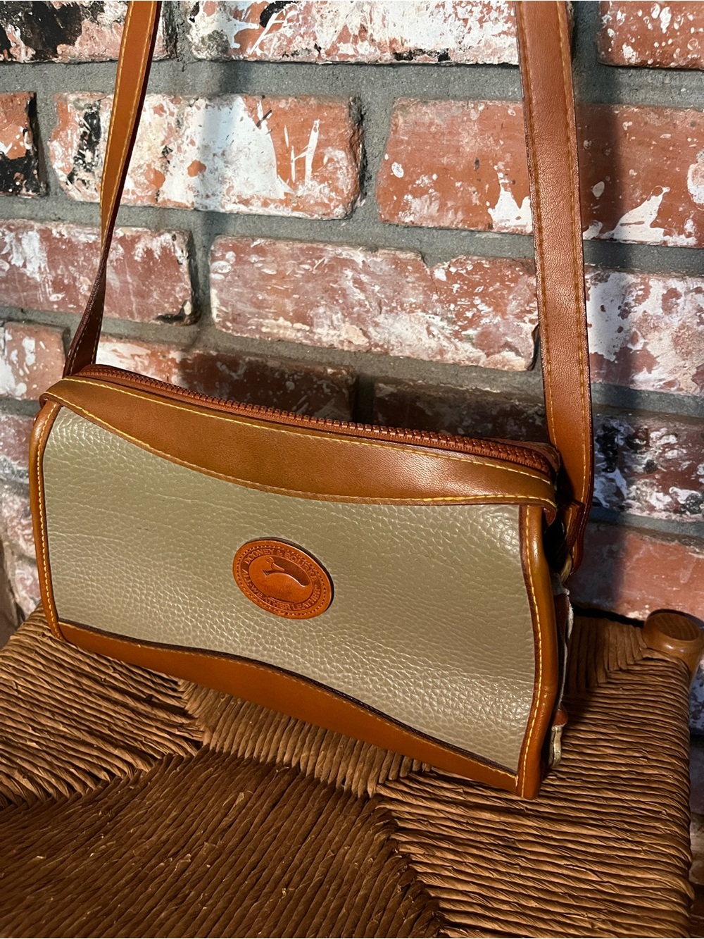 Vintage 1980’s Dooney & Bourke Tan and Cream Leather Crossbody Bag
